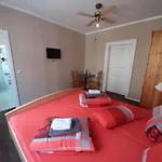 בית הארחה Havana Club 3*